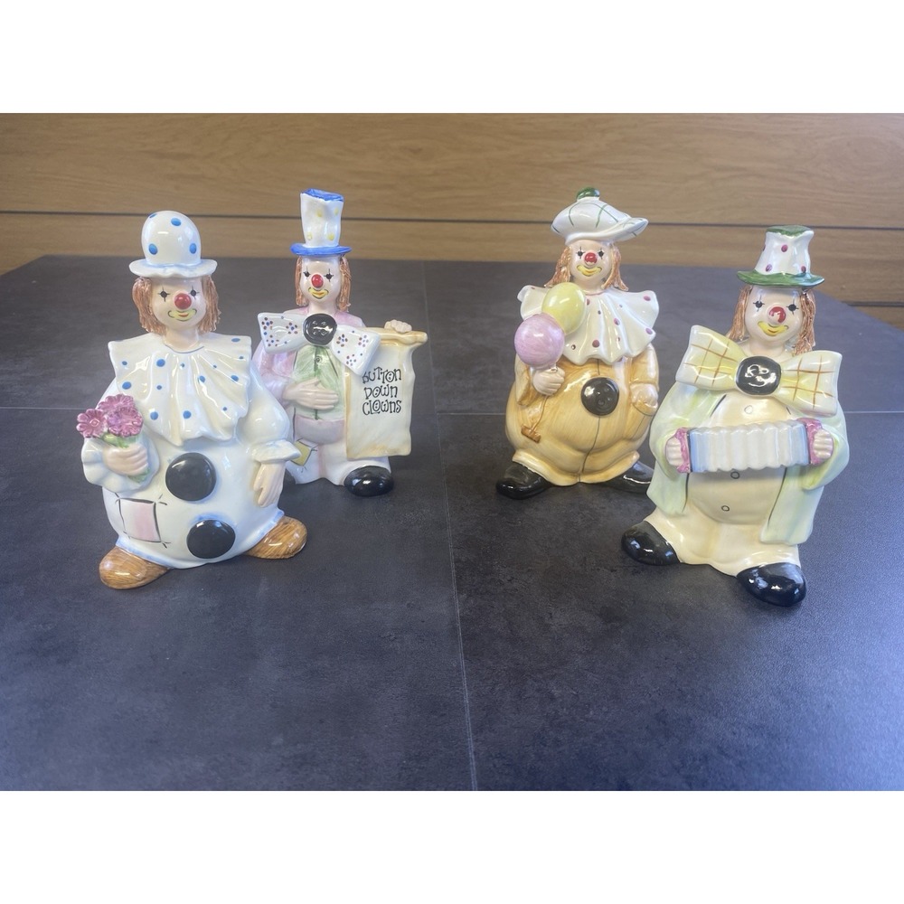 VTG Enesco1984 Lot of 4 Porecelain Clowns Figurines‎